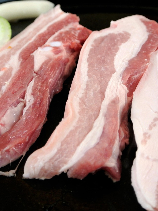SUTBUL Scored Pork Belly (칼집삼겹살)